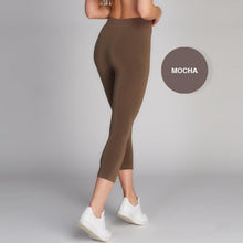 Load image into Gallery viewer, Bamboo 3/4 Legging