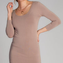 Load image into Gallery viewer, Bamboo 3/4 Sleeve Scoop Neck Top
